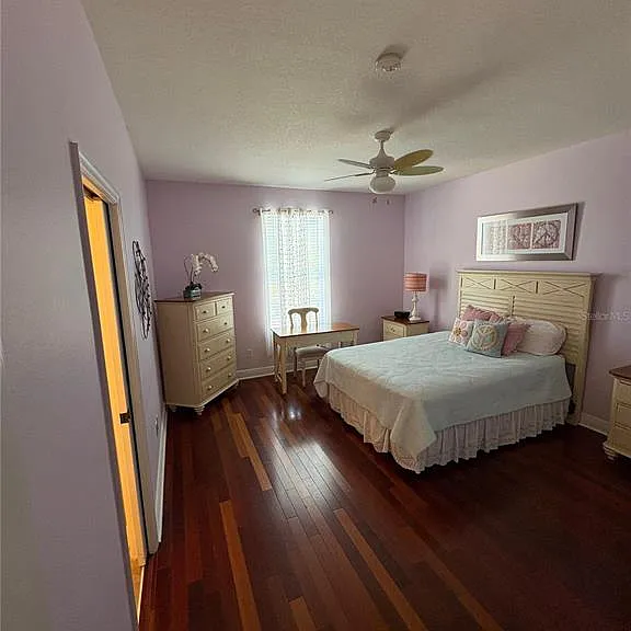 9718 Pineola Dr — Photo 42
