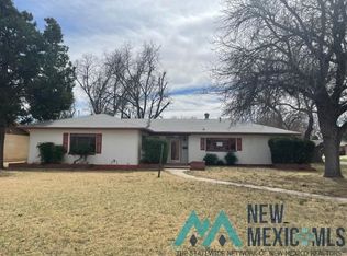 105 E Riverside Dr, Carlsbad, NM 88220