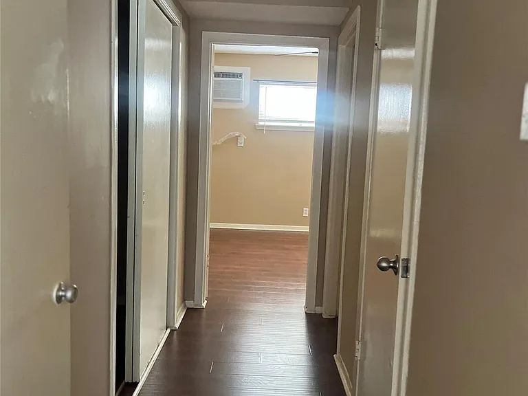 1204 Saint Joseph St #6 — Photo 6