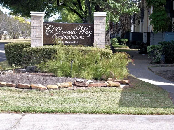 250 El Dorado Blvd APT 107, Webster, TX 77598