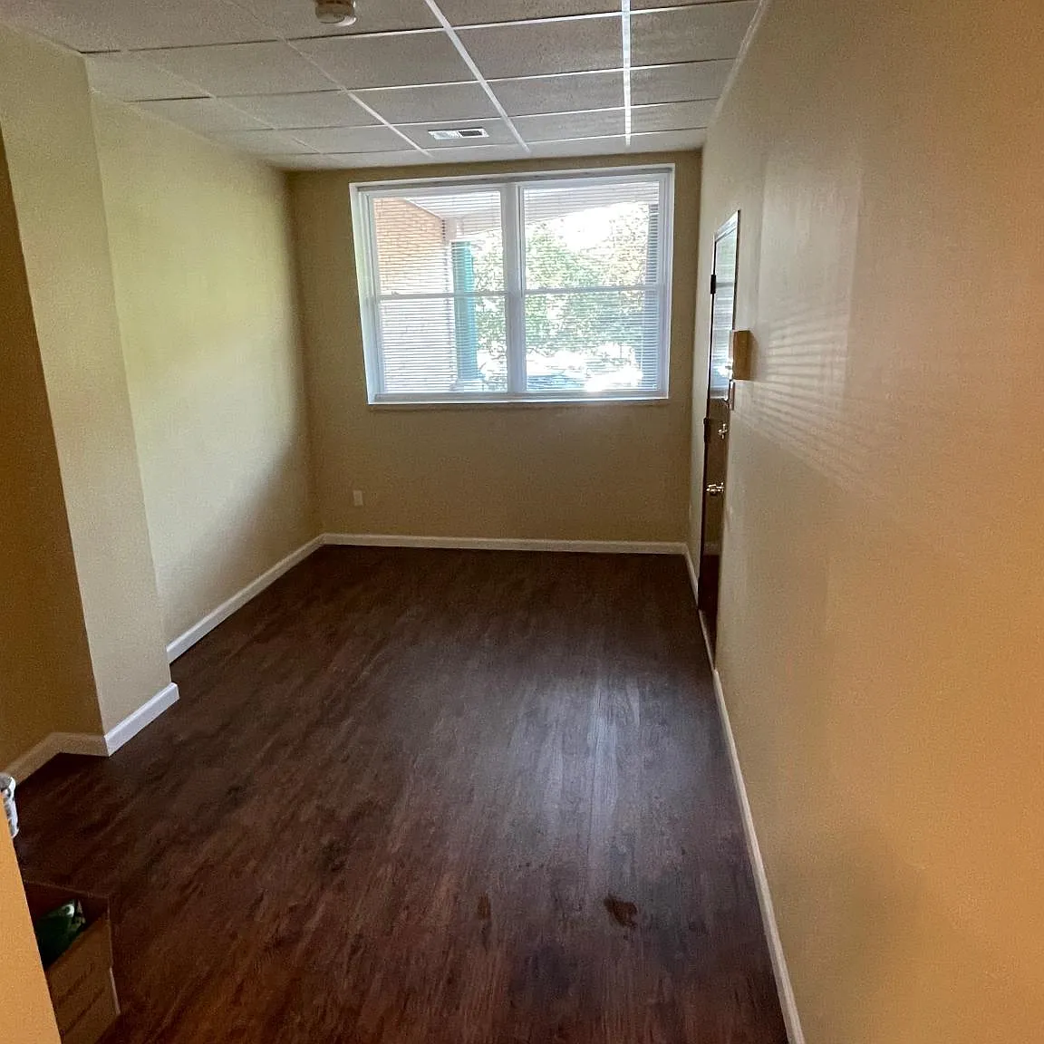 1 bed, 900 sqft, $1,500 — Photo 3