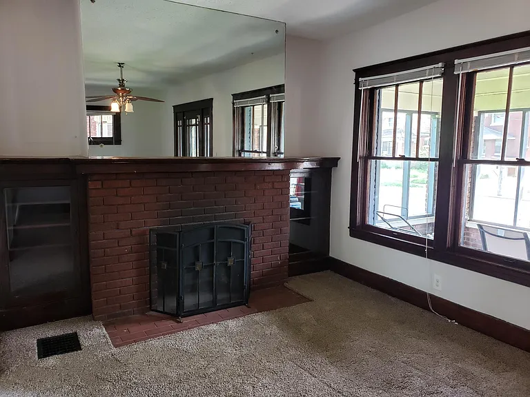 2916 S 4th St — Photo 9