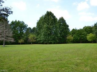 414 W Twinsburg Rd, Northfield, OH 44067