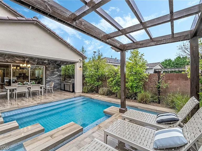 3084 Amoruccio Ct — Photo 23