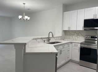 5063 SE Mariner Garden Cir, Stuart, FL 34997
