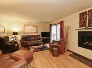 11000 Abbott Ln, Minnetonka, MN 55343