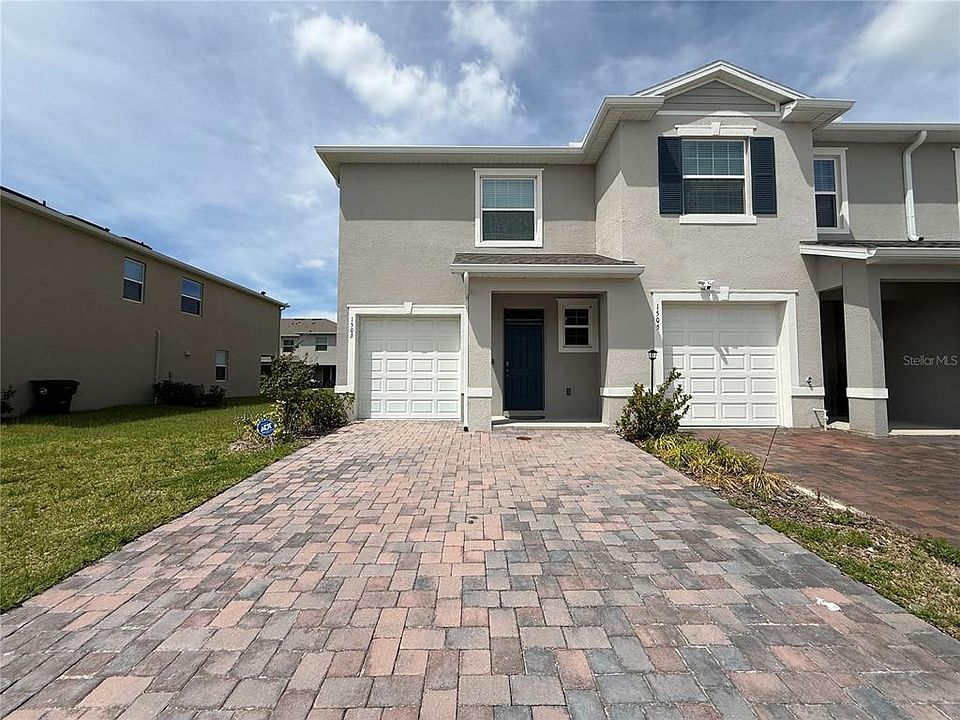 1st image of 1503 Isleta Loop