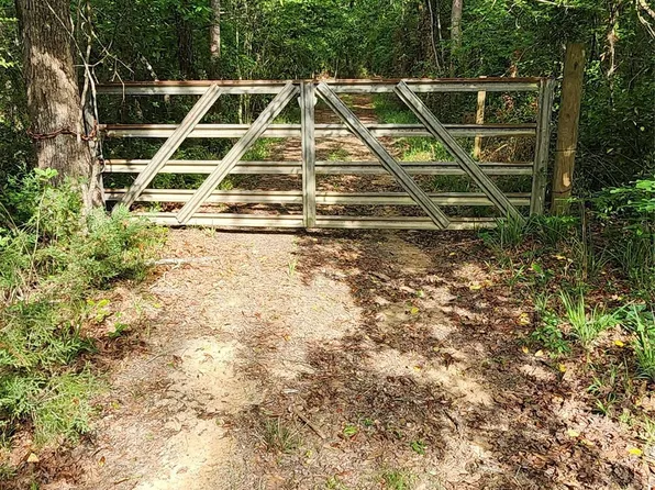 Ward Rd, Cleveland, TX 77328