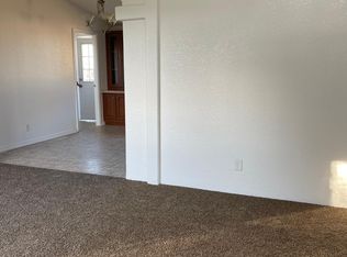 93 W Klo Rd, Lathrop, CA 95330