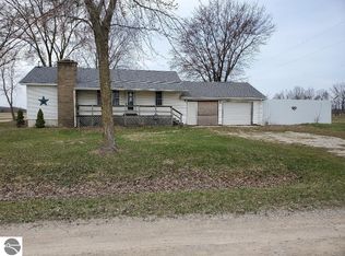 2979 E Denver Rd, Rosebush, MI 48878