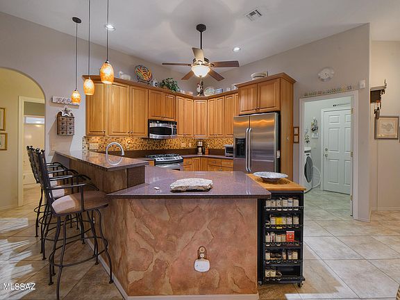 3rd image of 12530 N Copper Queen Way