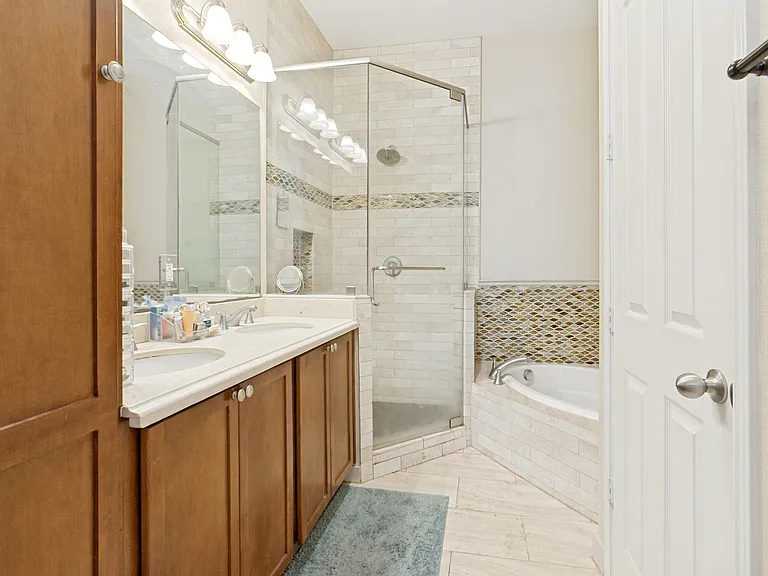 2107 Reflection Pointe — Photo 8