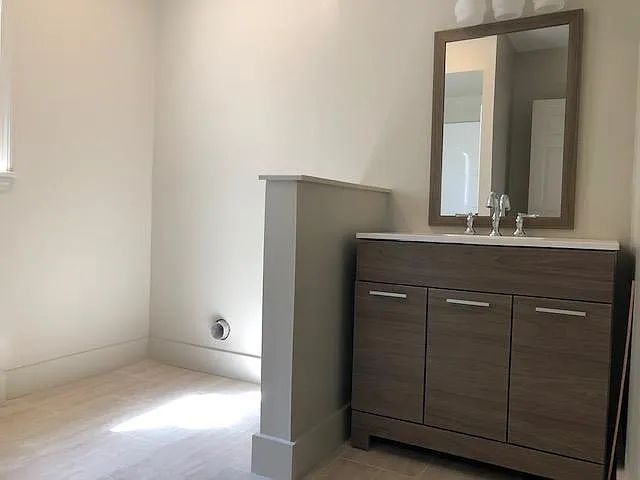 136 Blade St #1 — Photo 3