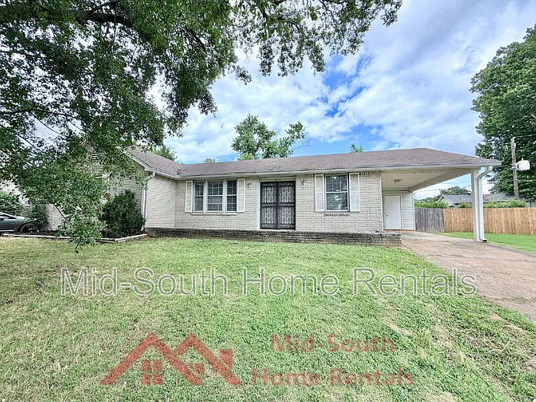 3856 Warrington Cv — Photo 1