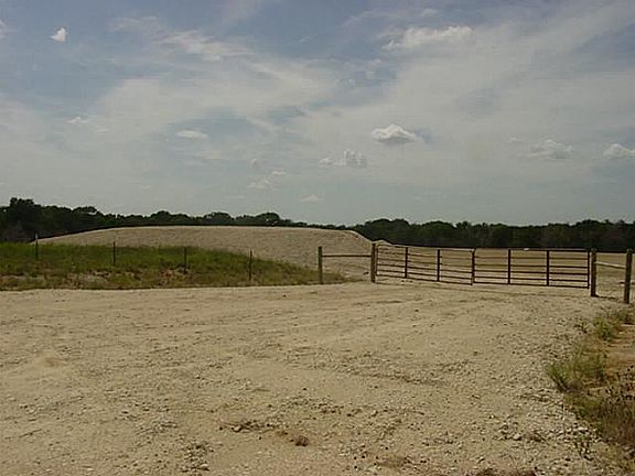 5th image of 13011 NE County Road 3090