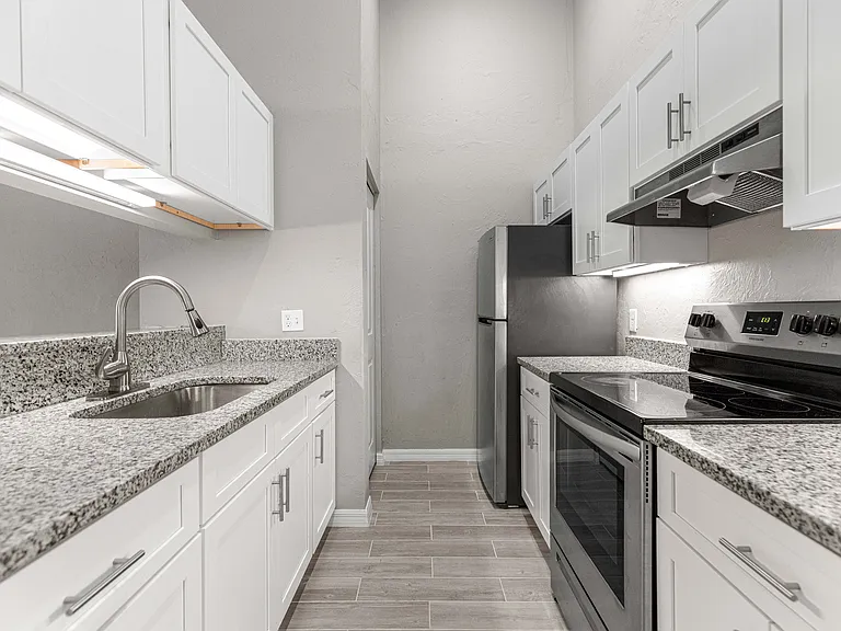 4151 SE 22nd Ave #D — Photo 12