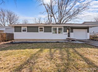 1613 Oak St, Saint Charles, IL 60174