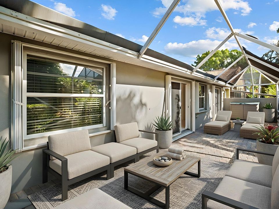 1st image of 13285 Royale Sabal Court