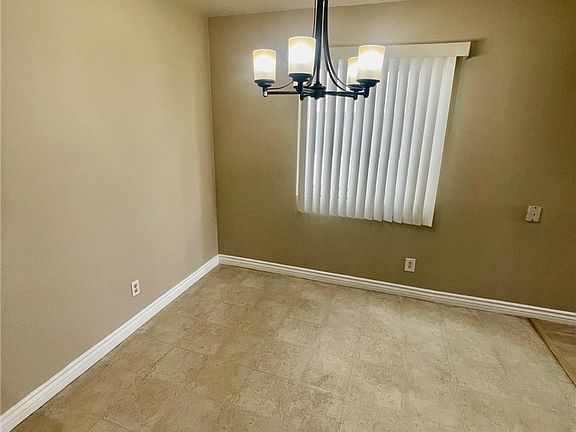 3rd image of 2217 S Grand Ave APT 2