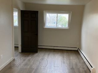 187 Church St Unit 7, Saint Catharines, ON L2R 3E8