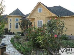 2145 Borchert Loop, Lockhart, TX 78644