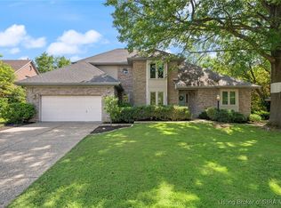 3626 Greenfield Dr, New Albany, IN