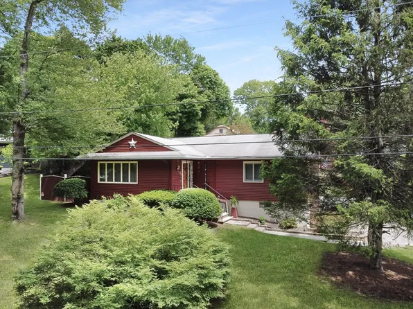 55 Victory Ave, Haverhill, MA 01830