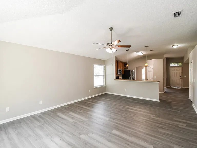 2904 Cold Creek Blvd — Photo 5