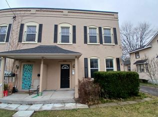 233 Robert St, Greater Napanee, ON K7R2N1