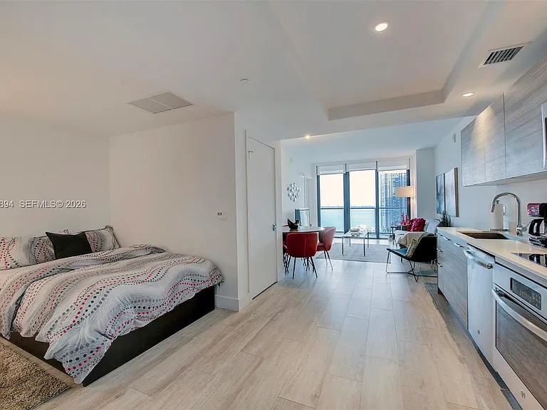 121 NE 34th St #3006 — Photo 3