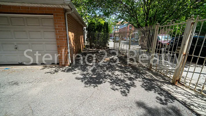 Rented by Sterling Realty Solution Inc | media 37