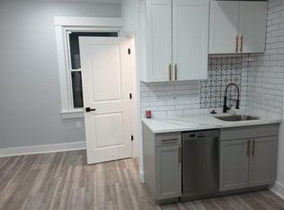 110 E 18th Ave APT 6, Homestead, PA 15120