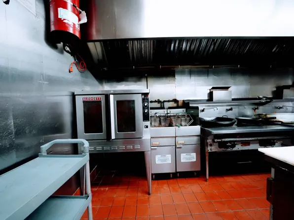 233 Utica Avenue image 20 of 23