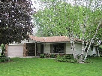 1st image of 1421 Crestwood Dr