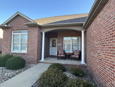 (Undisclosed Address), Bloomington, IL, 61704