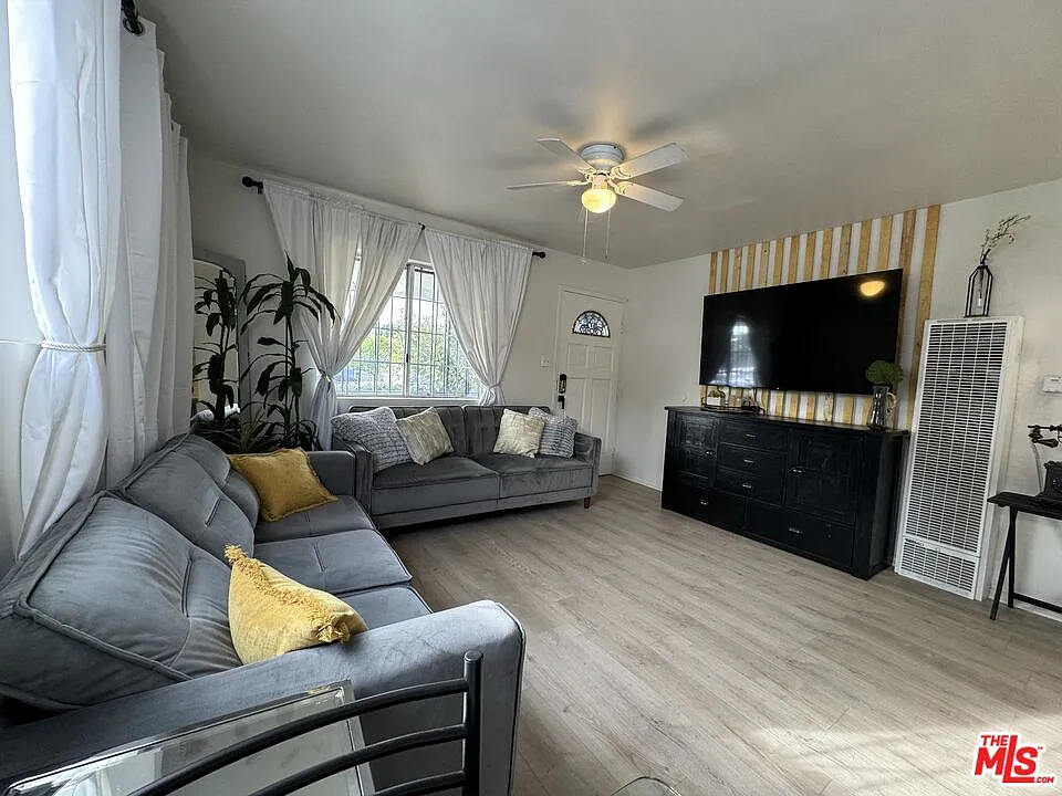 614 Eastmont Ave — Photo 3