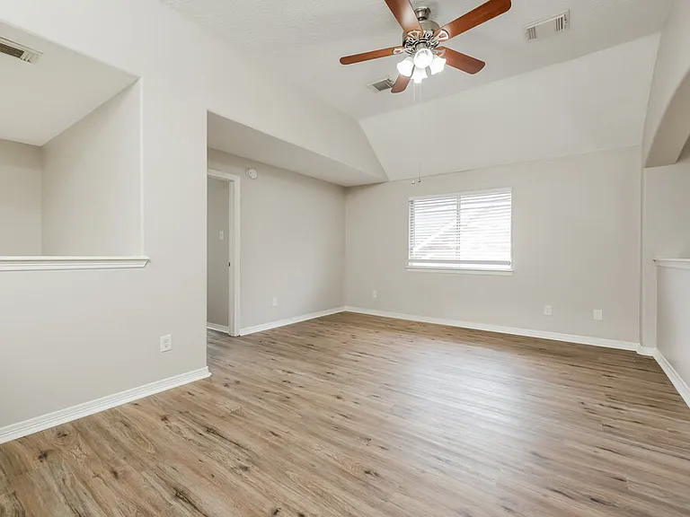 26118 Cypresswood Dr — Photo 9