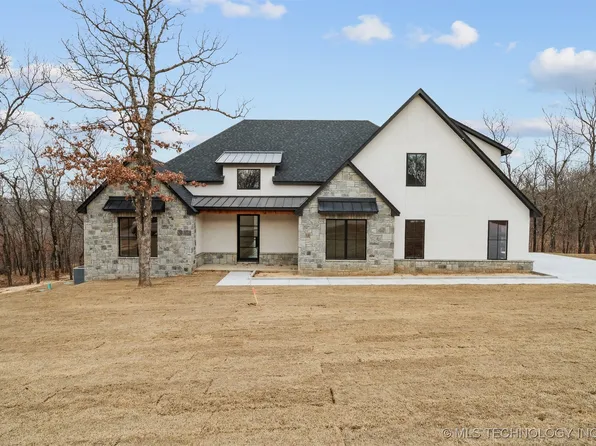 10621 Cross Oaks Dr, Skiatook, OK 74070