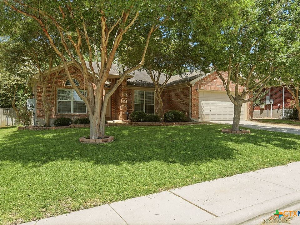 1st image of 2208 Stonecrest Path
