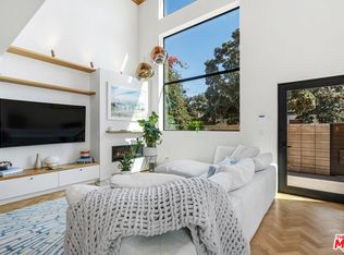 303 Windward Ave, Venice, CA 90291