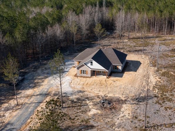 520 Martin Luther King Dr, Forest, MS 39074