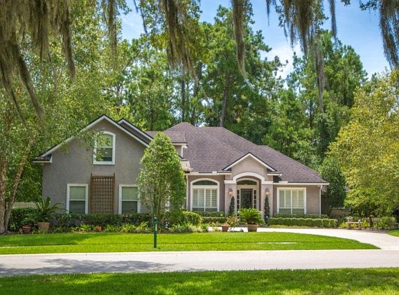 2nd image of 125 Woodlands Creek Dr