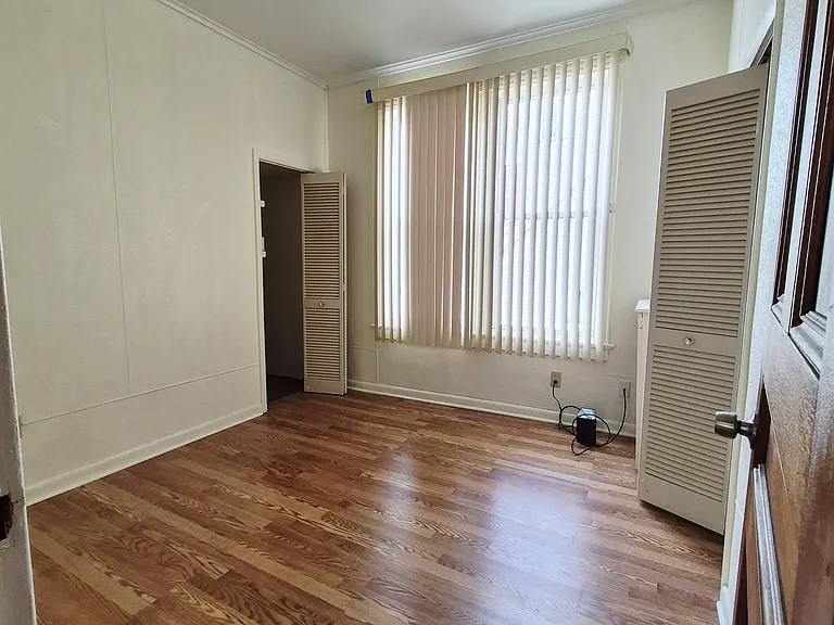 109 Salem Ave #1 — Photo 15