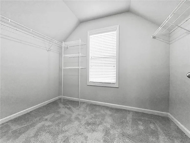 6085 Bay Point Cv — Photo 25