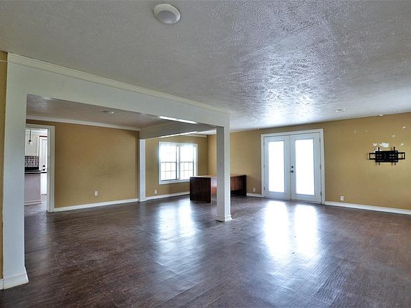 4th image of 634 County Road 3432