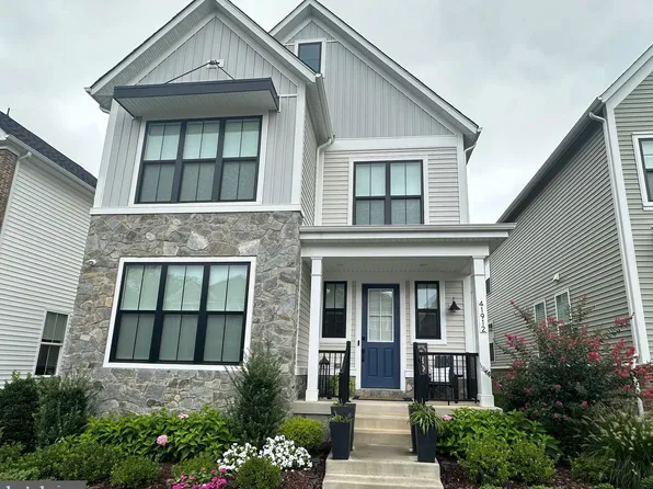 41912 Blair Woods Dr, Ashburn, VA 20148