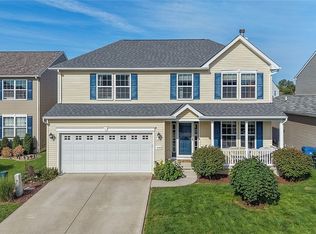 9110 Morgan Cir, North Ridgeville, OH 44039