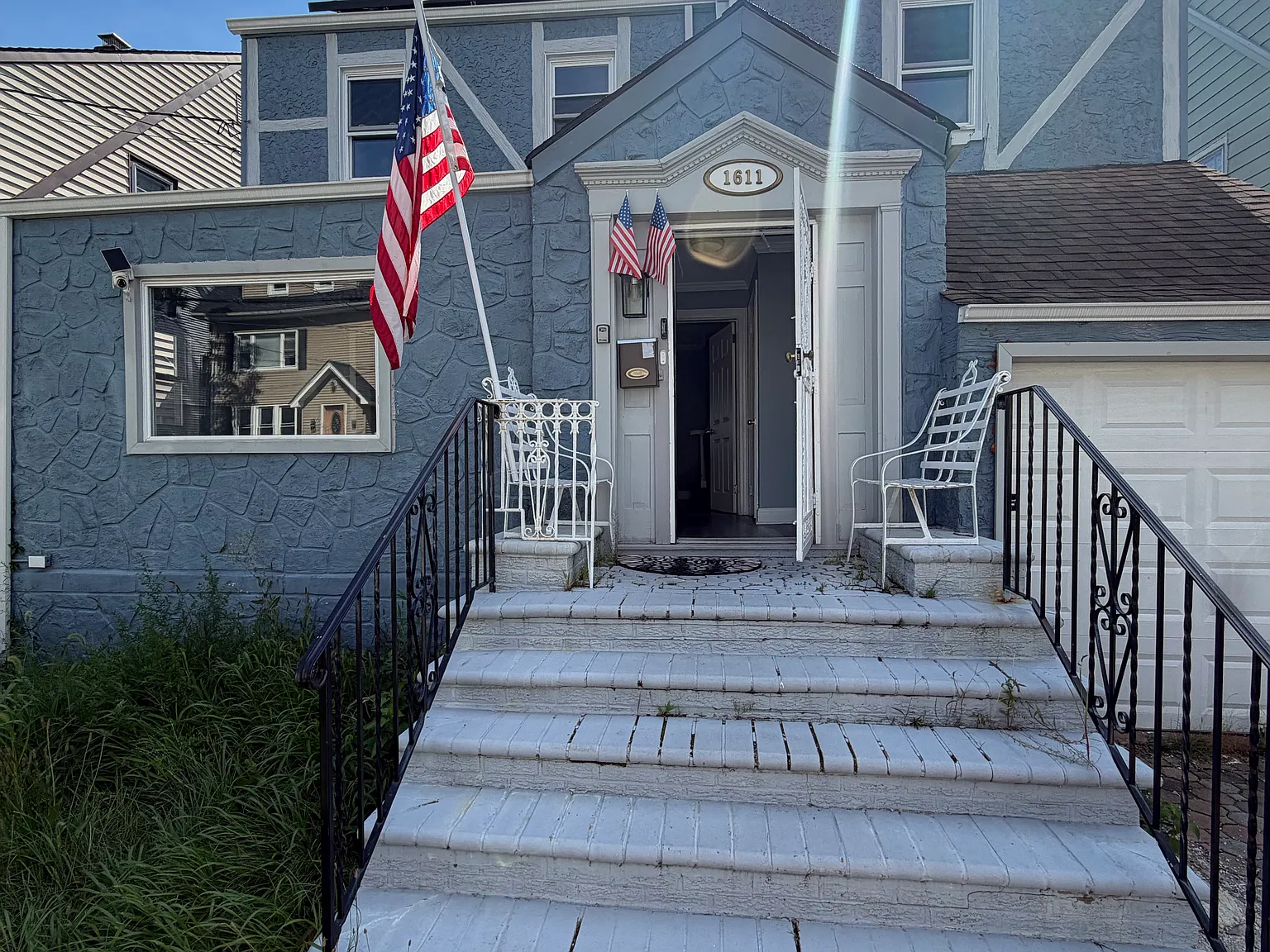 3 bed, 2.5 bath, 1500 sqft, $4,300 — Photo 1