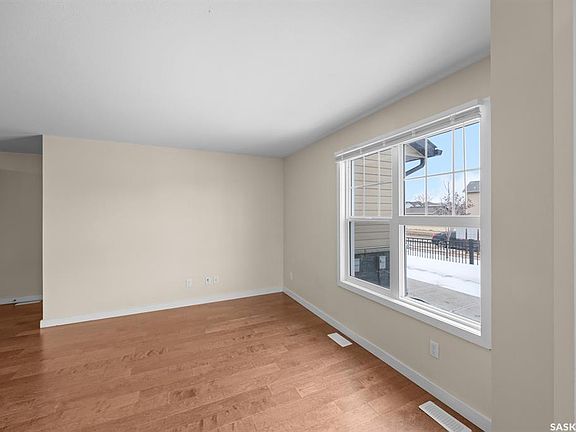 5th image of UNIT 513-2315 McClocklin ROAD