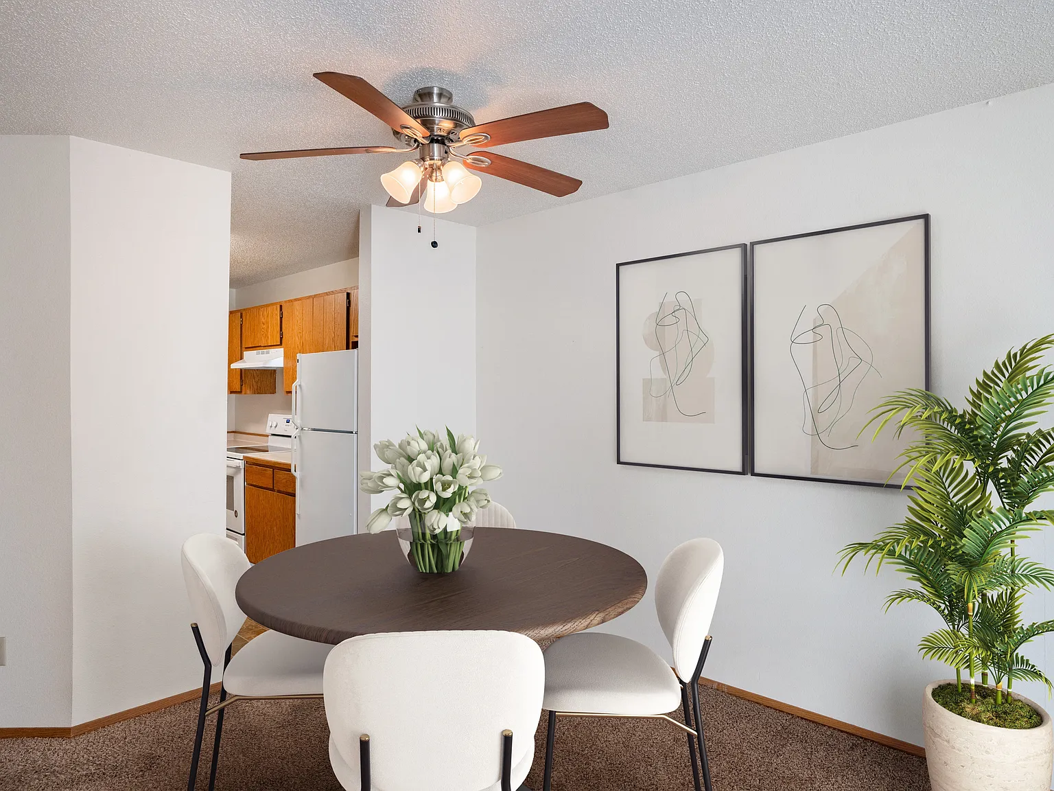 Westview Towers — Photo 2